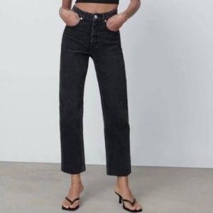 Zara High-Waisted Straight Jean